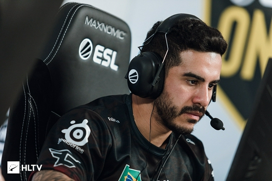 体验风暴英雄万圣节狂欢的乐趣与挑战